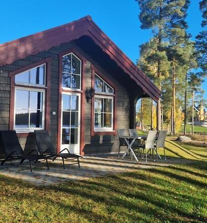 Lakeside Log Cabin Fraemby Udde Falun Eksteriør billede