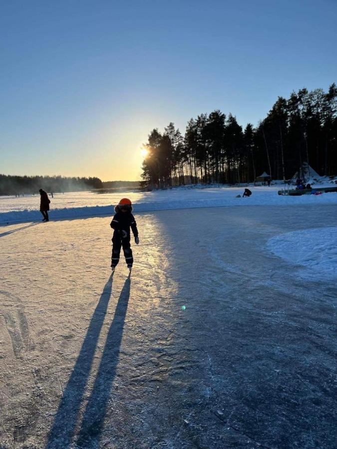 Lakeside Log Cabin Fraemby Udde Falun Eksteriør billede